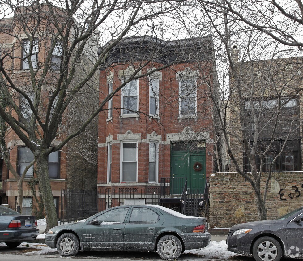 Primary Photo - 2138 N Sheffield Ave
