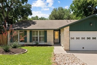 Building Photo - 3303 Sanderling Trail