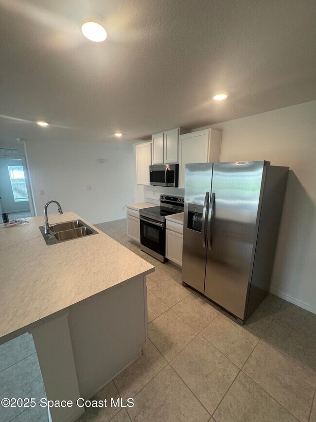 Foto del edificio - 520 Treemont Ave