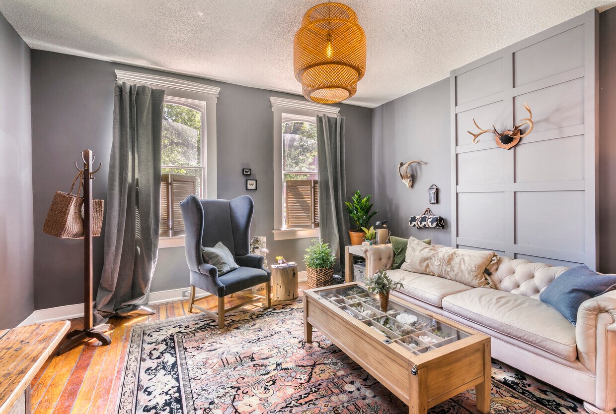 Foto principal - 2827 McNair Ave