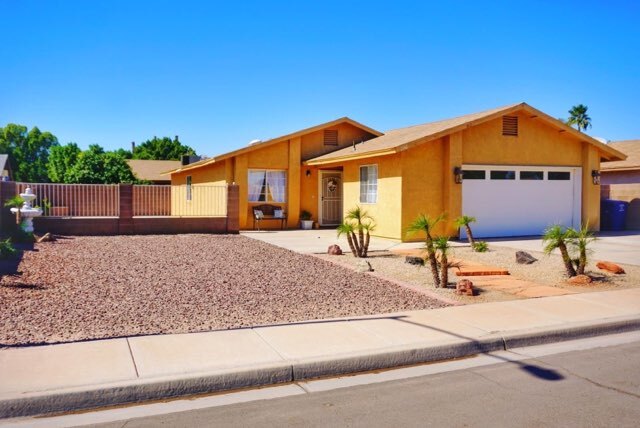 Primary Photo - 2146 S 47th Ave