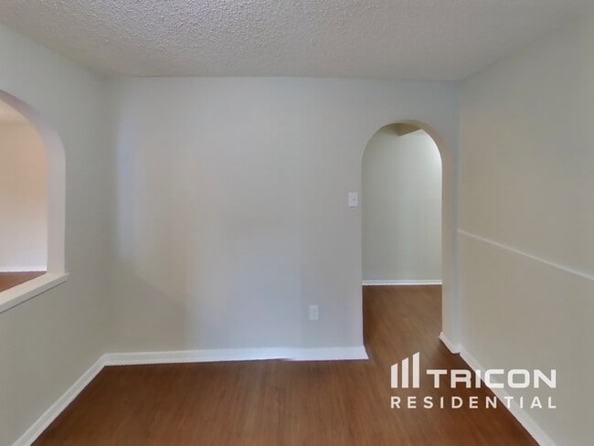 Building Photo - 1818 Coleta Pl