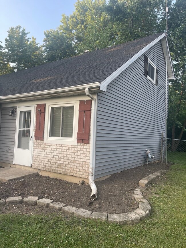 Building Photo - 3312 Fox Hill Rd
