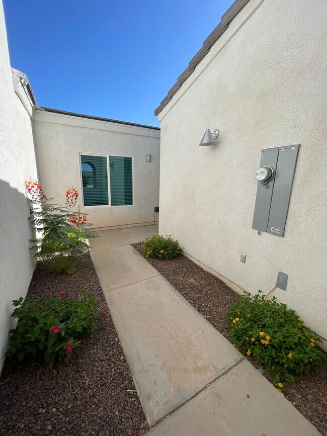 Foto del edificio - Amanecer Townhome in Somerton