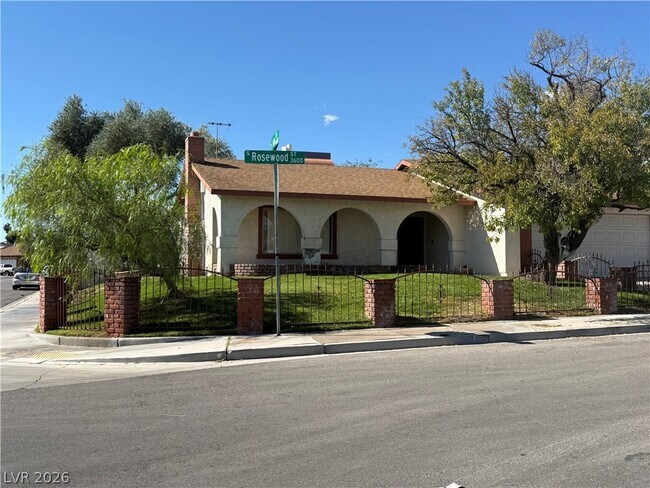 Foto del edificio - 3611 Rosewood St