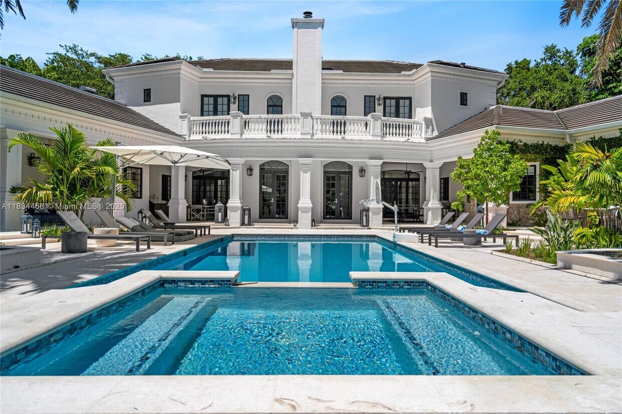 Foto principal - 11010 SW 69th Avenue Rd
