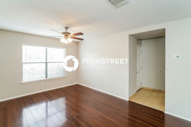 Foto del edificio - 3 Bedroom Pet-Friendly Home in San Antonio...