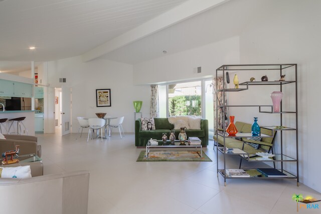 Building Photo - 37800 Da Vall Dr