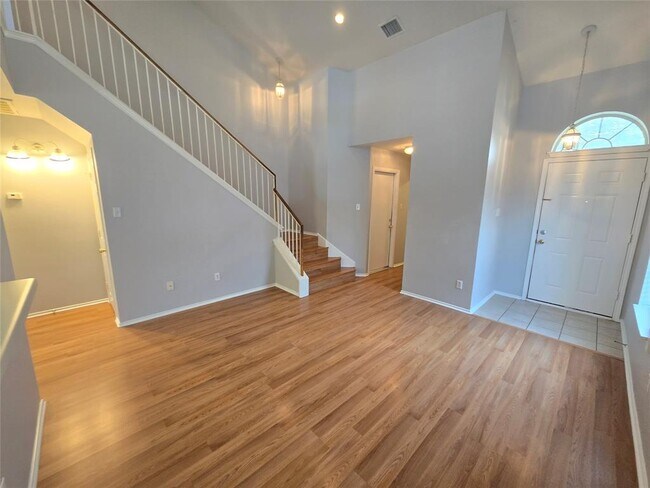 Building Photo - 2410 Charlie Harley Dr