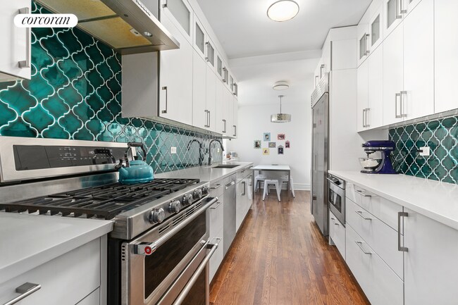 Foto del edificio - 685 West End Ave