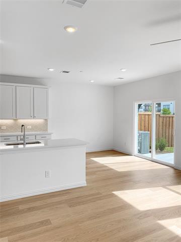 Foto del edificio - 3740 Pierce Ln