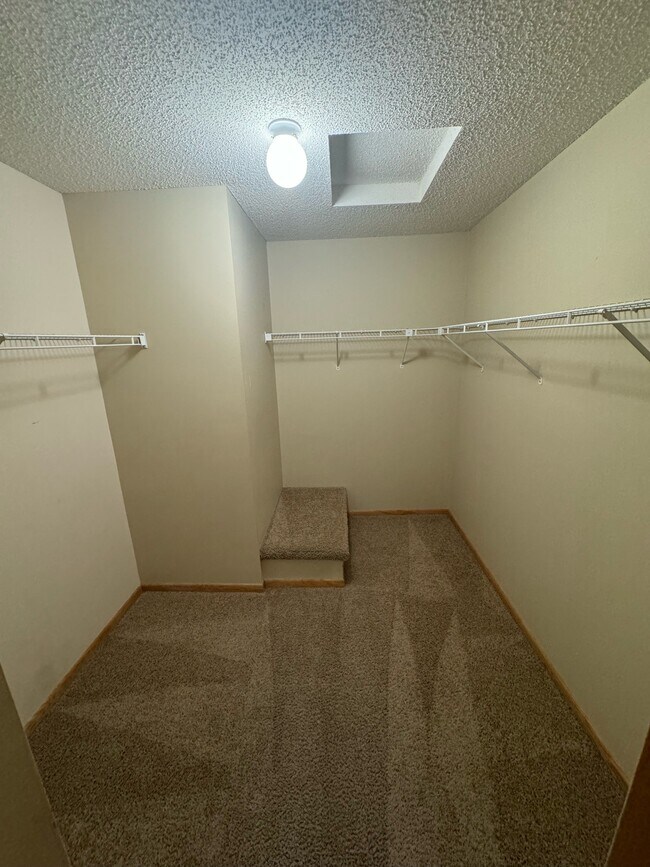 Building Photo - 4275 Merrimac Lane North