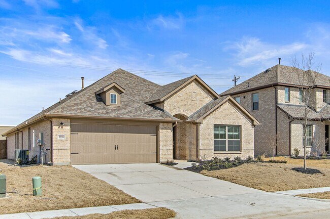 Building Photo - 3208 Amber Waves Ln