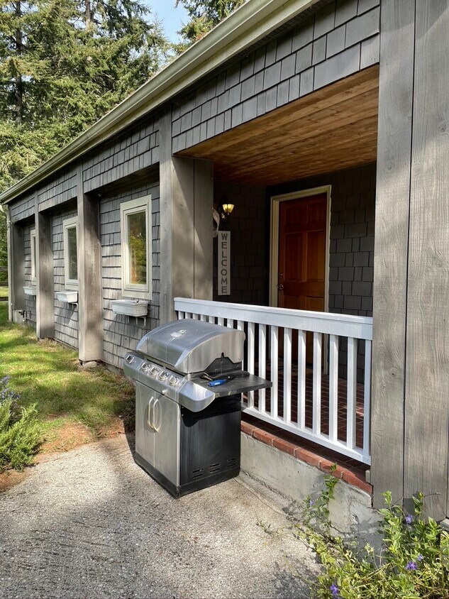 Foto principal - 9301 Mandus Olson Rd NE