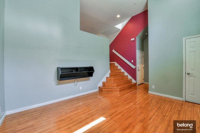 Foto del edificio - 1038 Jade Terrace