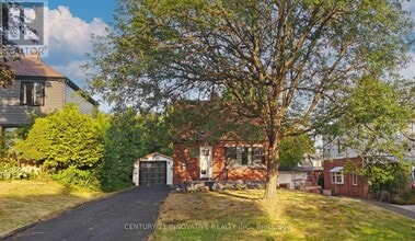 Building Photo - 5709 Hanan Ave