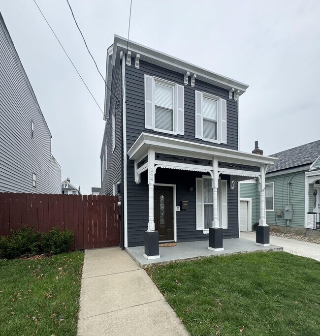Building Photo - 144 Van Voast Ave
