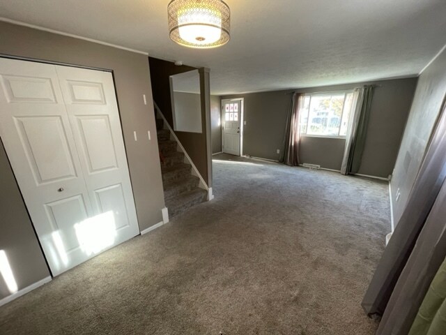 Foto del edificio - 4326 W 152nd St