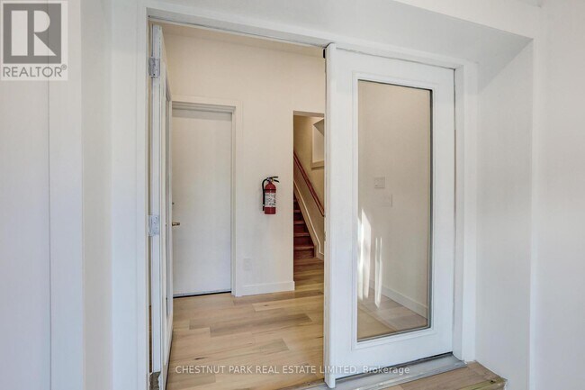 Photo du bâtiment - 326 St George St