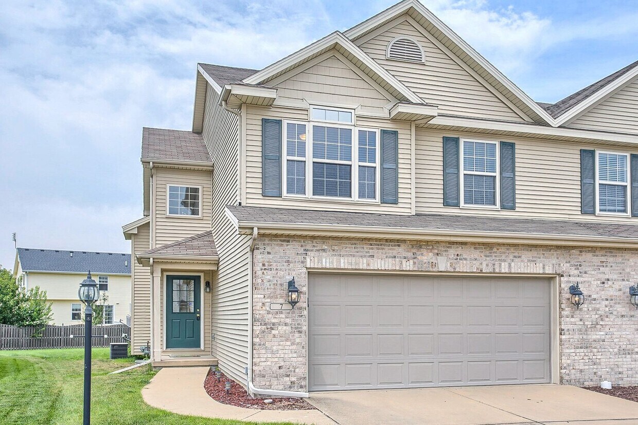 7 Parsley, Savoy, IL 61874 House Rental in Savoy, IL