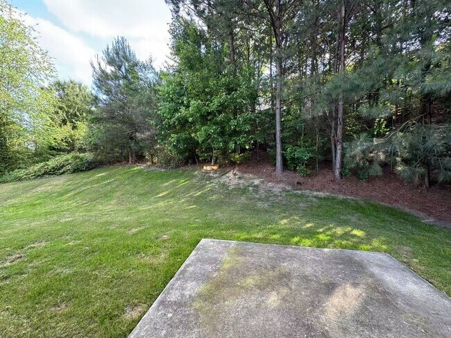 Foto del edificio - 2692 Briaroak Dr