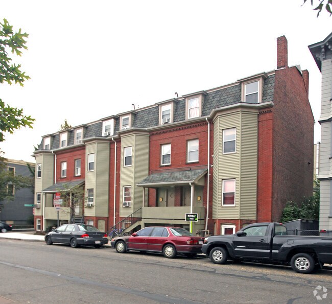 Foto del edificio - 48-50 Bishop Richard Allen Dr