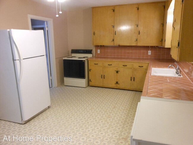 Building Photo - 4 br, 2 bath House - 511 Gilchrist