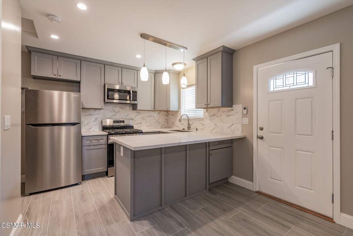 Foto principal - 162 Beech Rd