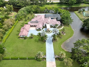 Building Photo - 10058 El Caballo Ct