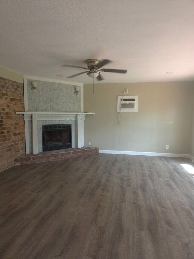 Foto del edificio - 3 Bed | 2.5 Bath Rental in North Lake Charles