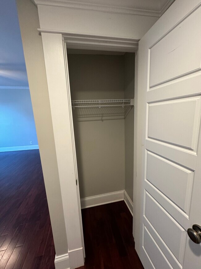 Building Photo - 1231 Bardstown Rd