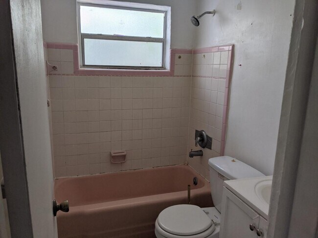 Foto del edificio - 289 NE 15th Terrace