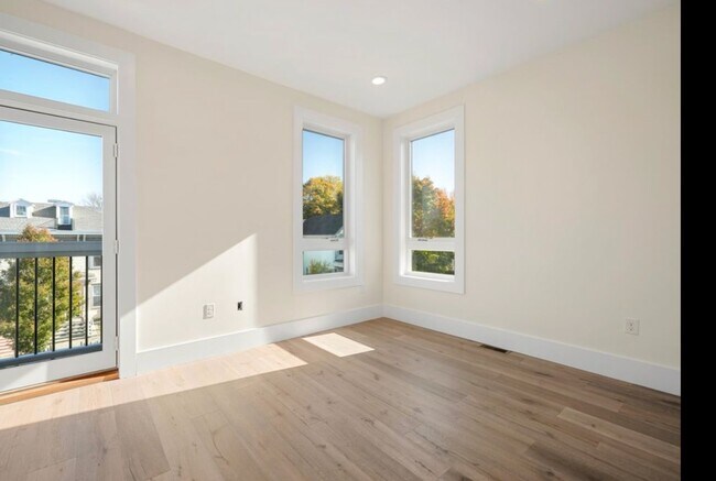 Foto del edificio - 120 School St