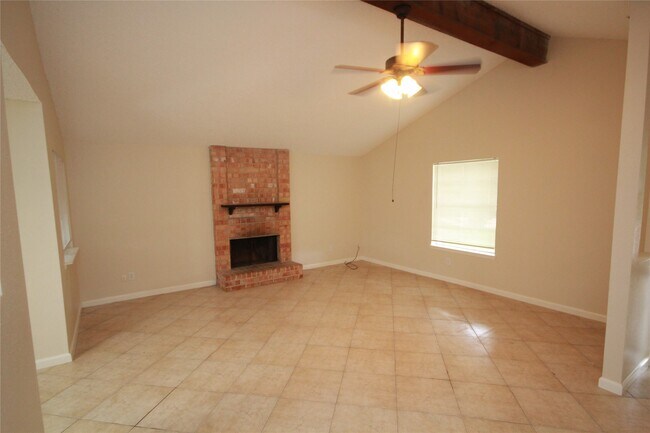 Foto del edificio - 2314 Townhall Ln