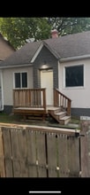Building Photo - 735 Redwood Av