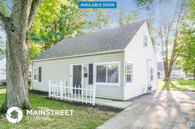 Building Photo - 890 Bucknell Rd