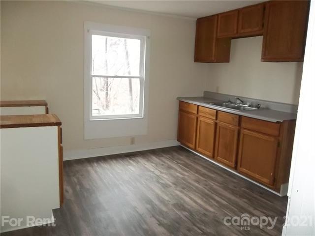 Foto del edificio - 1502 Duncan Dr