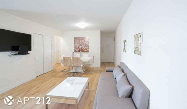 Foto del edificio - 784 Columbus Ave