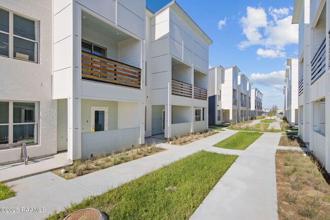Foto del edificio - 104 Canvasback Dr
