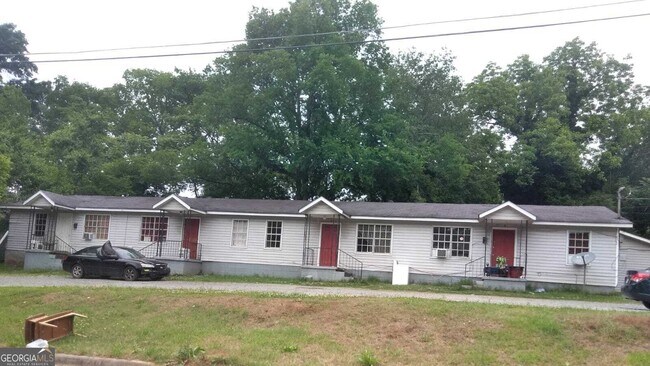 Foto del edificio - 105 E 11th St SE