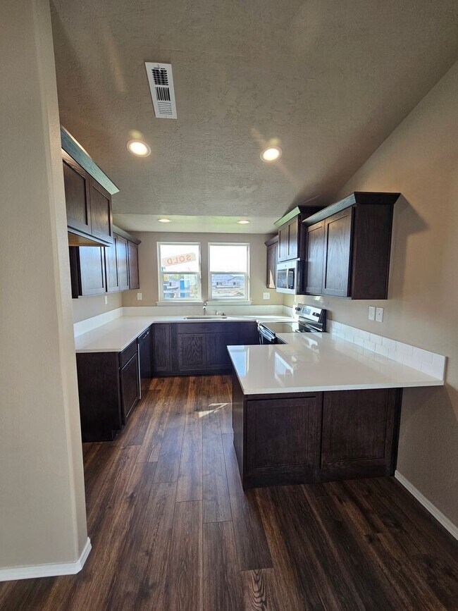 Foto del edificio - 3 br, 2 bath House - 4268 Wood Ct