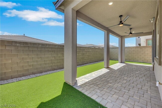 Building Photo - 1570 Rock Kestrel St