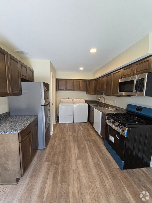 Building Photo - 41215 S Woodbury Green Dr