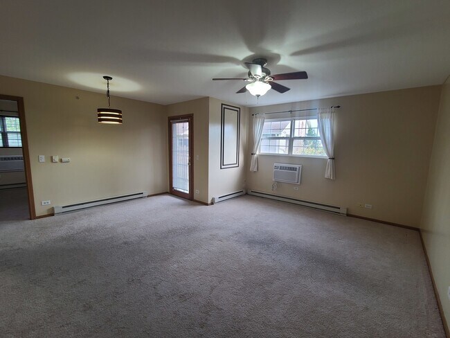 Foto del edificio - 1508 Spring Brook Ct
