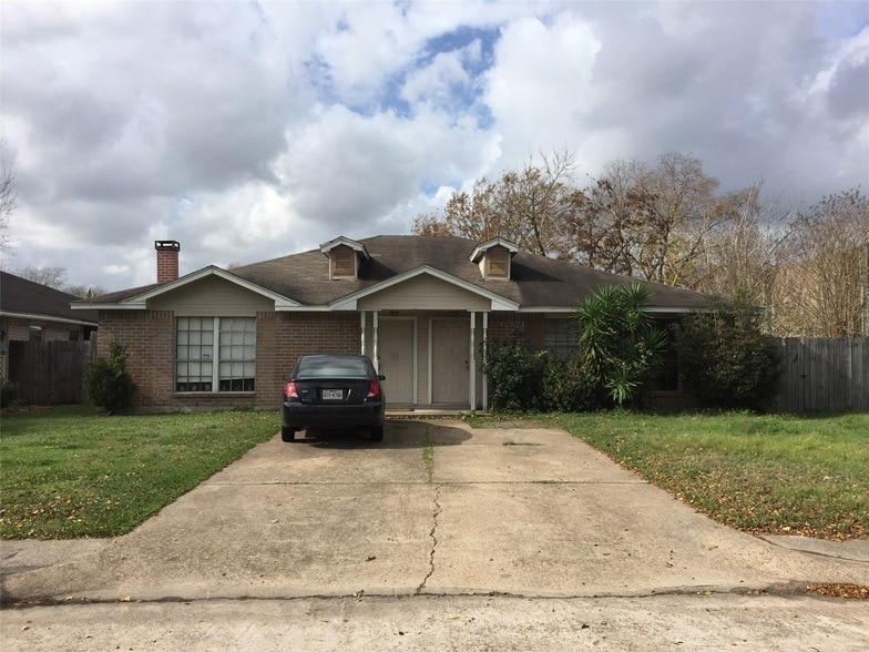 Primary Photo - 11023 Crinkleawn Dr