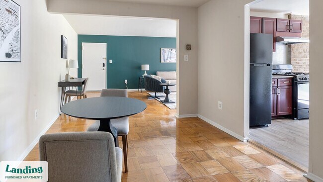 Foto del edificio - 6220 Springhill Dr