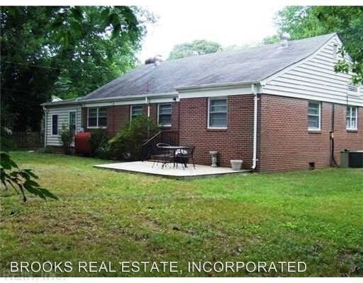 Building Photo - 3 br, 2 bath House - 15 Corbin Drive