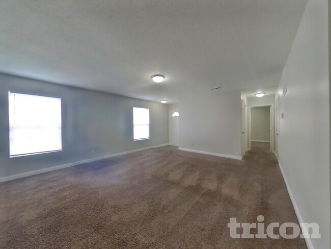 Building Photo - 8538 Bluff Point Dr