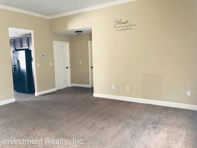 Foto del edificio - 3 br, 2 bath House - 121 Sycamore Dr.