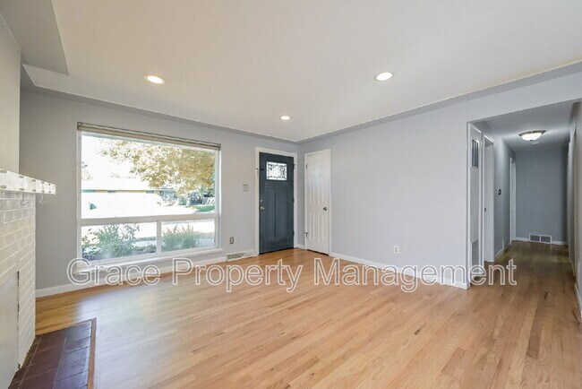 Building Photo - 4728 Cody St